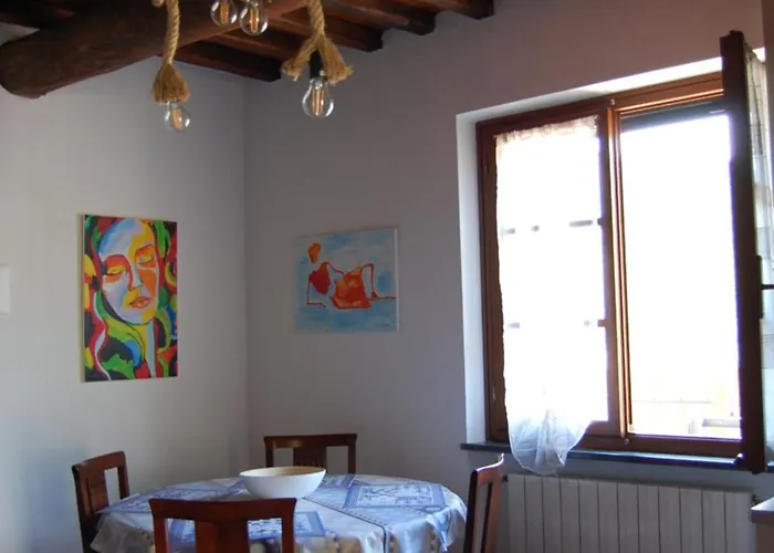 Casa Valgraziosa Hytte Calci